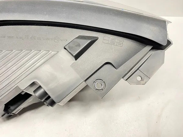 Faros delanteros izquierdo Full LED Kia Stonic 2020- image 8