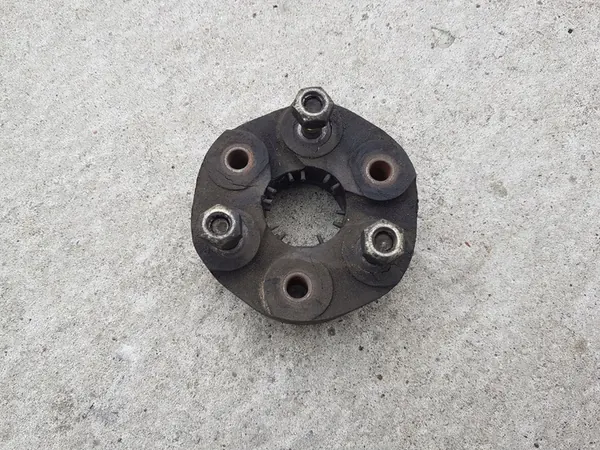 Flexible Coupling Rubber 1 207 785 BMW E30 316i 320i 325e image 2