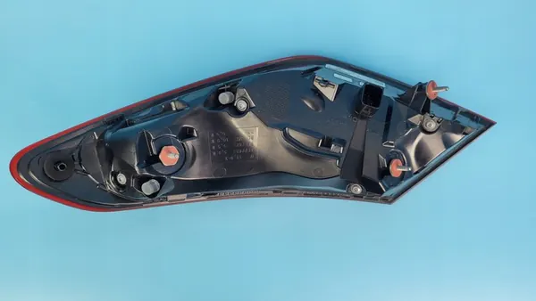 MERCEDES W206 C200 Linker Achterlamp A2069063300 image 10