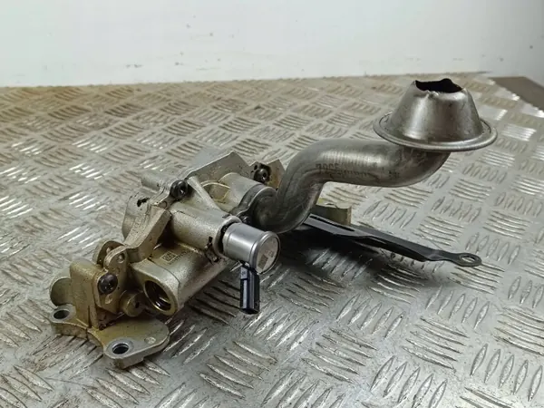 Kia OE Oliepomp OEM A00596125 - Gebruikt image 3