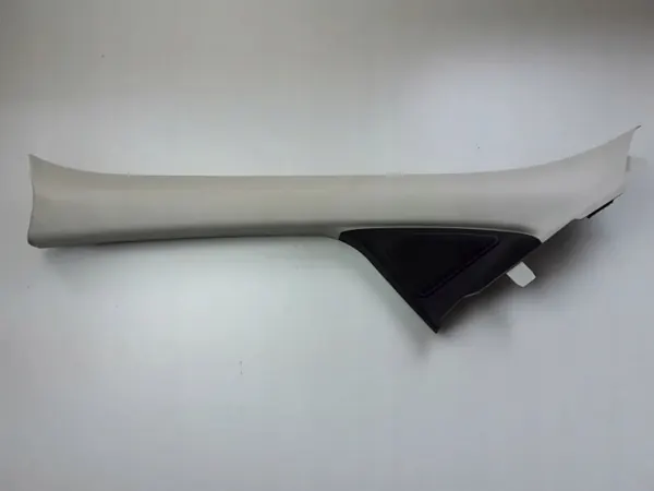 Moldura de pilar Ford Kuga II OEM CV44S03199AC image 2