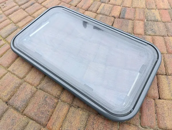 OEM R-001745 Seitenschiebefenster für Wohnmobil image 3