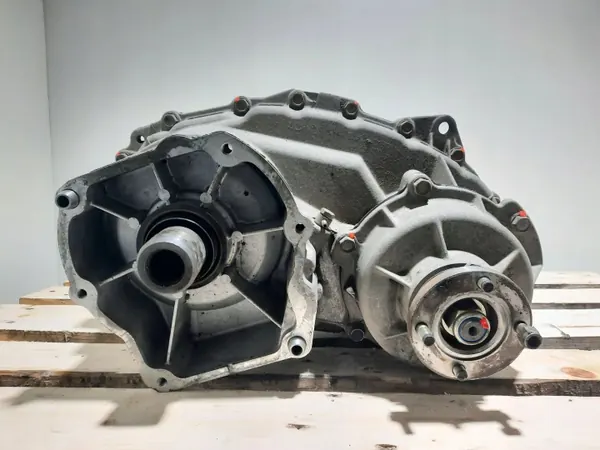 Land Rover Verteilergetriebe OEM 4462039902 - Gebraucht image 2