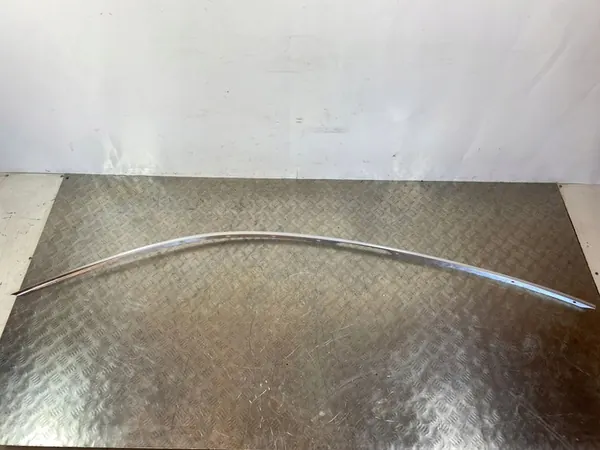 2018 Maserati Quattroporte Faixa de teto OEM FOB39493 image 1