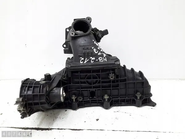 Inlaatspruitstuk Mercedes W212 2012 2100CDI A6510900028 image 3