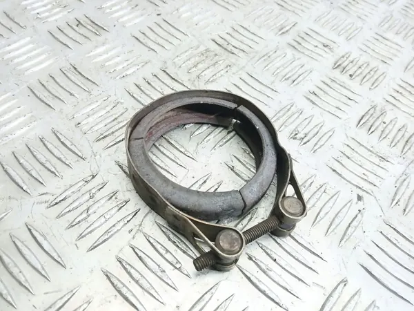 Collier de tuyau d'échappement OEM 1K0253725 Seat Altea image 2