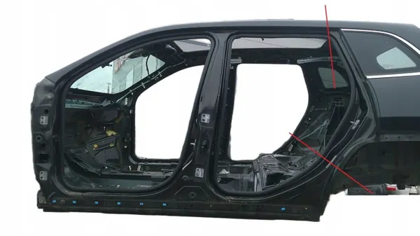Jeep Cherokee KL 2014 vasen ovenkynnys OEM AMxOE.569841L image 2