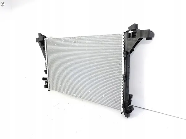 Radiateur d'eau OEM 67347498 pour Renault Master III image 7