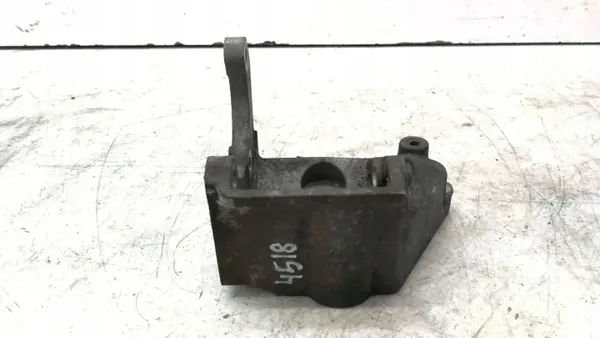 Stuurbekrachtigingspompbevestiging OEM 4R8Q3K738CC Land Rover image 6