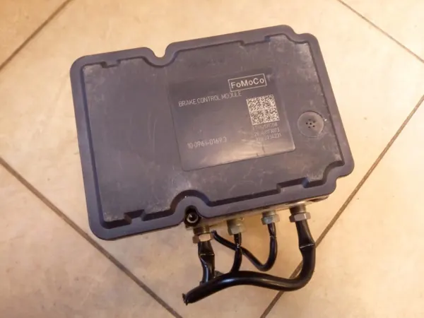 Pompe ABS OEM CV61-2C405-AH pour Ford Kuga MK2 image 6