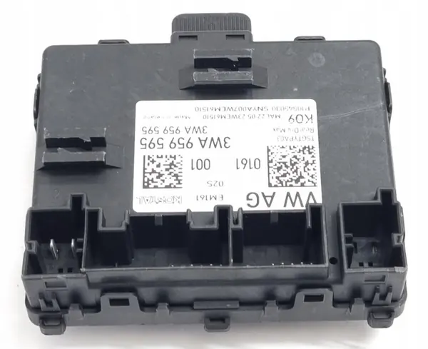 Begagnad Audi OE bakdörrsmodul OEM 3WA959595 image 4