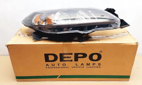 Faros derecho Depo Mazda 3 image 2