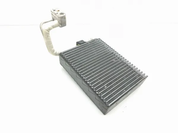 Maserati OE AMD206425 Klima-Verdampfer - Gebraucht image 2