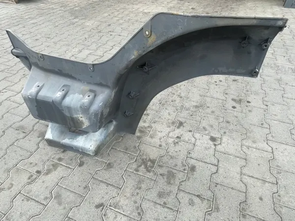 DAF CF75 2006-2013 Degrau Cabina Direito OEM 136381411 image 5