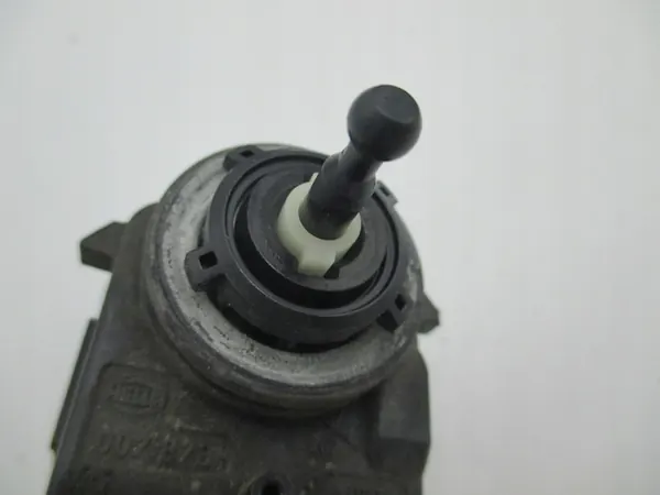 Scheinwerferverstellmotor RENAULT GRAND SCENIC 2 II image 6