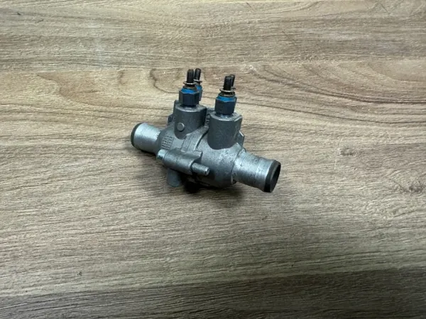 Chauffe-eau OEM 110019707R pour Renault Master III image 3