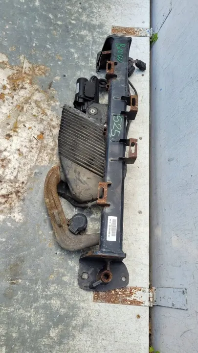 Attelage BMW OE 303383600022 - Électrique Rétractable image 4