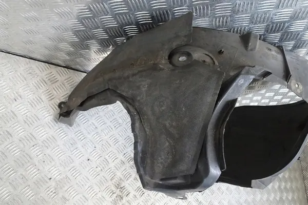 Nissan Note E11 Front Left Wheel Arch 638439U000 image 3