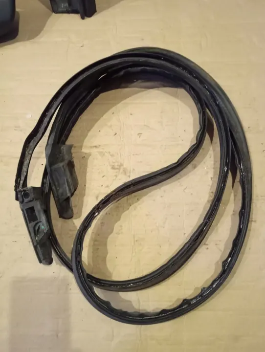 Junta traseira teto Mercedes SLK R170 - Peça OE image 2