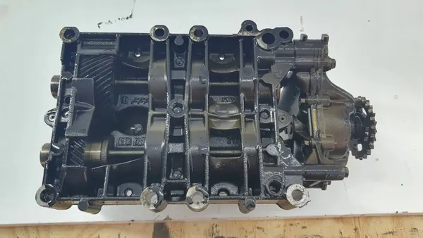 Bomba de óleo e eixos de equilíbrio OEM 9636898380-4car image 4