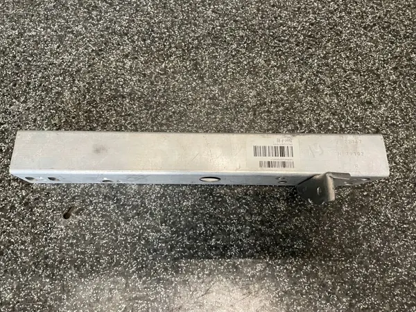 BMW I3 Höger Krockzon Panel OEM D6222077000 image 2
