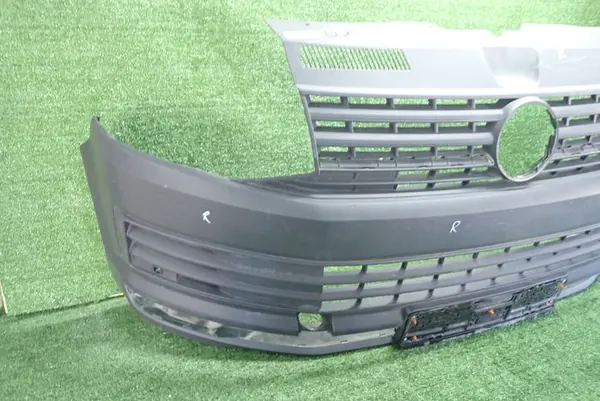 VW T6 Voorbumper OEM 7E0807221D - Gebruikt image 8