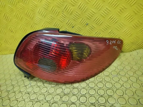 Rechter achterlicht OEM FROST_3-127848-LAMPA TYŁ voor Peugeot 206 CC image 2