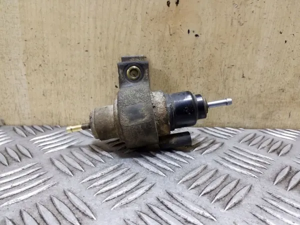 Land Rover Discovery 3 LR3 Bomba Combustible Webasto VAL163761 image 2