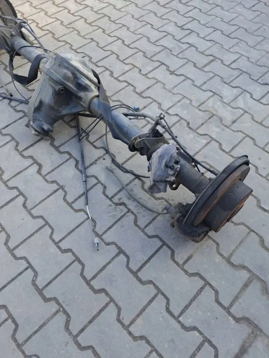 Mercedes Sprinter W907 Hinterachse OEM A9073501201 image 3