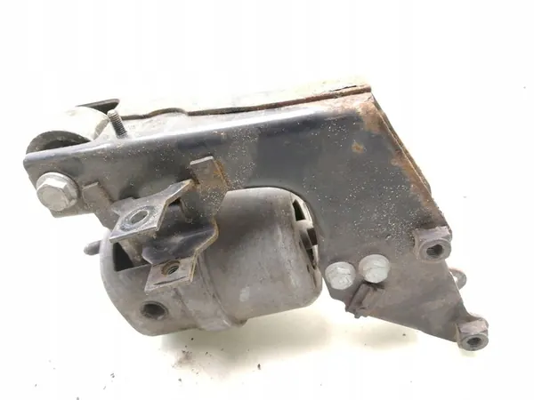 1997 Volkswagen Transporter - Caravelle T4 Engine Mount 7D0399107T image 2