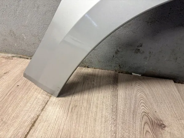 Parafango anteriore destro SKODA SUPERB III 3V0 821 106 image 2