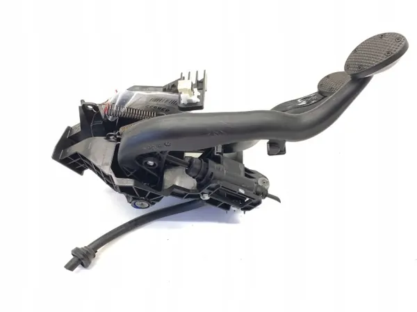 OEM 6870822 Pedalen voor MINI Clubman F54 1.5 136PK image 3