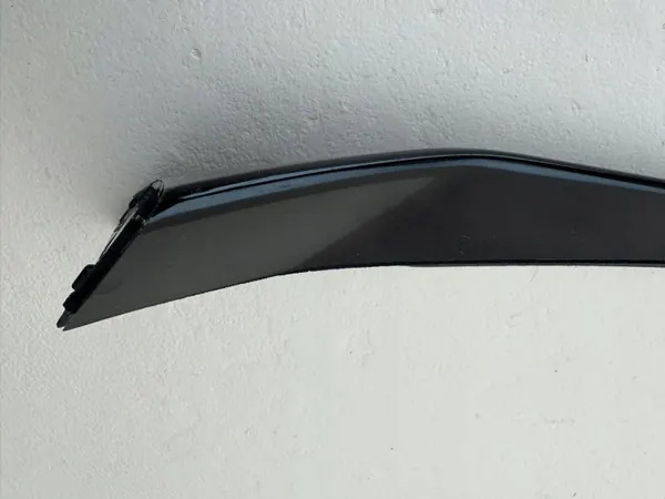 SKODA KAMIQ 19R Garniture de Hayon Droit OEM 658827932 image 5
