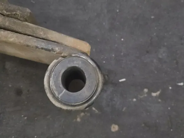 Ressort à lames arrière droit OEM IMPRK1407071 image 3