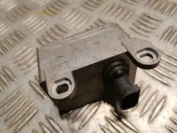 Mercedes-Benz ESP Gierratensensor OEM 1635426540 image 3