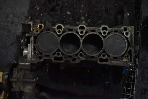 Opel Motorblock Unterteil Z16XEP 1.6 16V 105PS 04-07 image 9