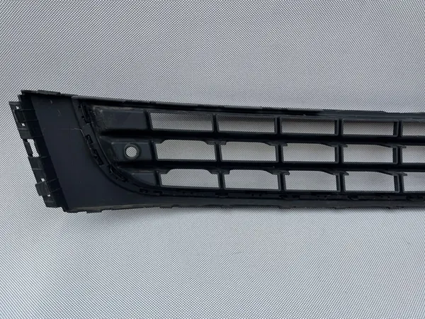 VW AMAROK 2HH Front Bumper Grille OEM image 10