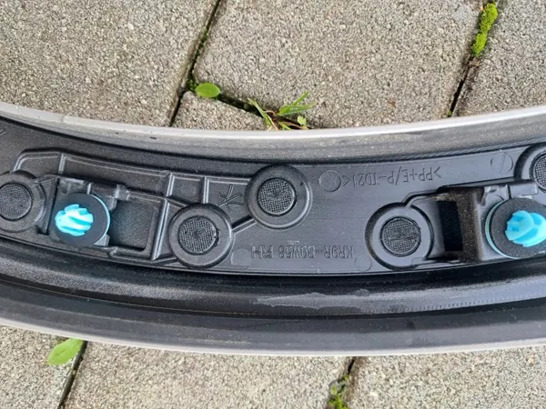 Mazda CX-60 2023 Höger bakskärm OEM KR9R-B0W58 image 5