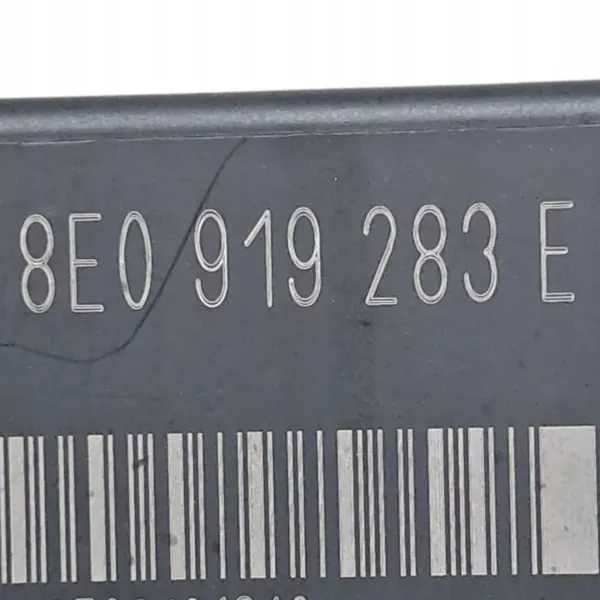 Audi A4 B7 Pysäköintisensorimoduuli OEM 8E0919283E image 3