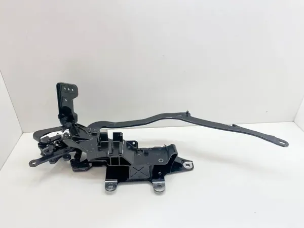 Mercedes SL R231 Vasen Katkoskansi OEM A2317930120 image 5