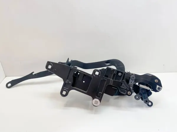 Mercedes SL R231 Vasen Katkoskansi OEM A2317930120 image 7