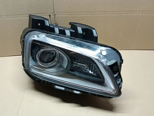 Faros delanteros derecho Hyundai Kona I 17-20r image 3