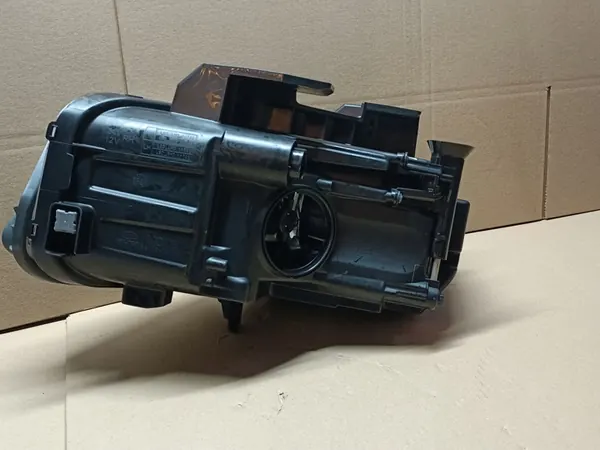 Faros delanteros derecho Hyundai Kona I 17-20r image 7