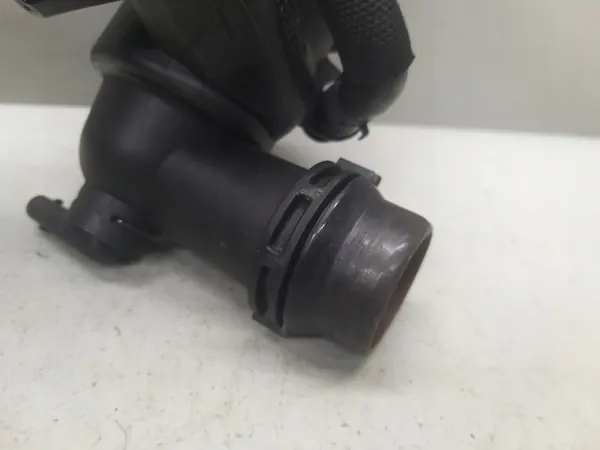 Termostatkåpa W205 C220 2.2 CDI A6512001515 image 8