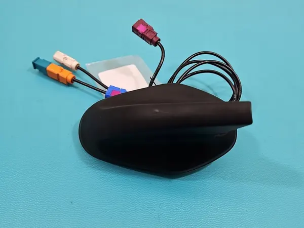 Antenne Citroen C4 Grand Picasso II 13-22 9815614880 image 2