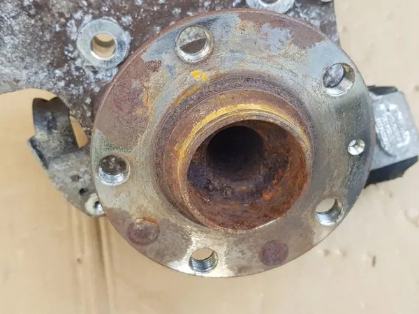 Snodo + Mozzo - Sinistro Posteriore / Audi A6 C6 2004-2011 - 8E0505433B image 3