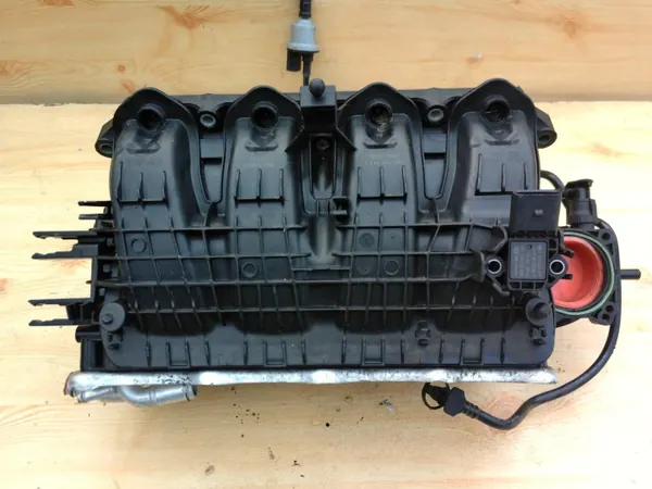 Insugningsgrenrör OEM 04E129711J för VW 1.2/1.4 TSI image 2