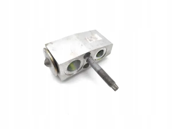 Soupape d'expansion A/C Opel Ampera OEM 25965590 image 10