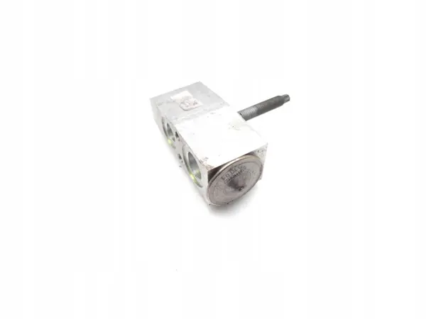 Soupape d'expansion A/C Opel Ampera OEM 25965590 image 9