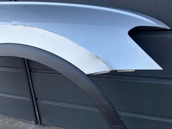 VWTIGUAN2IVCAR Front rechter Kotflügel mit Zierleiste image 5